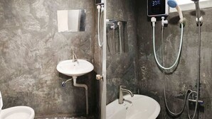 Bathroom - Na Nont Apartment Pak Kret (Pak Kret)