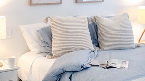 3 slaapkamers, een bureau, gratis wifi, beddengoed