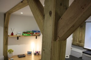 Game room - Vintage Beach House - a calm, stylish space by the beach. (Lower Largo)