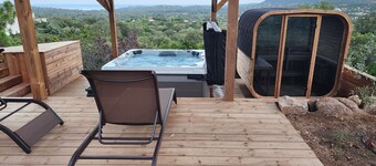 Villa Aria Terra — Pinarello, sea view, heated pool 29°C, sea-view sauna