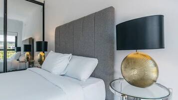 2 bedrooms, iron/ironing board, travel cot, free WiFi