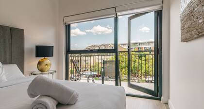 Grace At Mosman - 2 bedroom Service Apartment