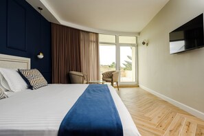 In-room safe, desk, laptop workspace, blackout curtains - XVI Suites (Naxxar)