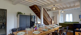 Cozy country cottage with WIFI and pets allowed