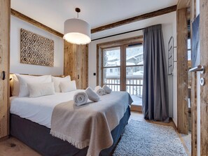 2 bedrooms, free WiFi, bed sheets - Garden Apartment Near Fornet Slopes - Cozy, Modern, Ski Storage, Parking (Val-d'Isère)