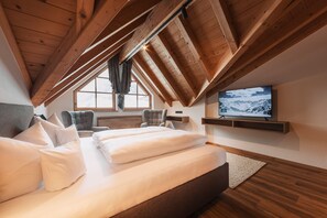 2 عدّة غرف نوم وواي فاي وملاءات أسرّة