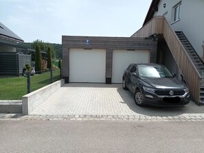 Property grounds - Apartment "Waldblick" with Balcony & Wi-Fi (Westerheim)