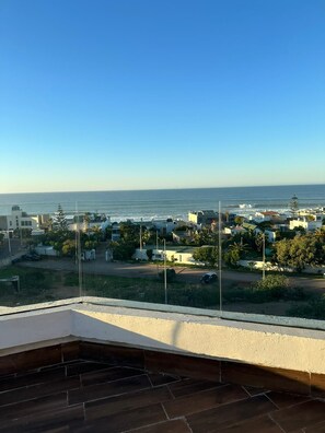 Property grounds - Luxurious Villa With Beautiful Panoramic Oasis Ocean View! (Tamaris)