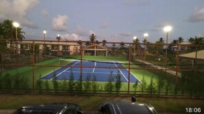 Sports court - Linda casa 3 suítes/ar. Piscina e hidro privativo  cond frente mar (Mata de São João)