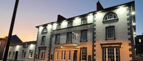 Majoituspaikan julkisivu