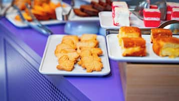Petit déjeuner buffet