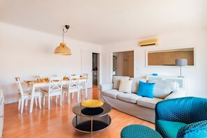 Living area - Hang your Hat (Lisbon)