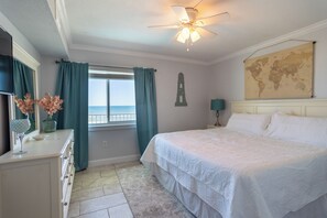 Living area - Aqua Villa 404 (Fort Walton Beach)