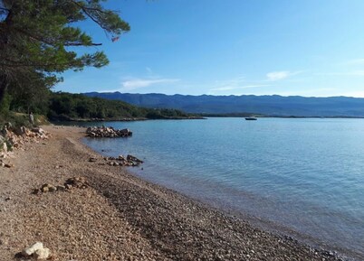 Appartements für 6-8 Personen mit Pool und Meerblick, Insel Krk