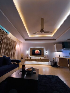 TV - Velvetor - Luxury 1 BHK Apartment Suite in Rawalpindi/Islamabad (Rawalpindi)