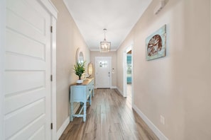 Interior - Laid Back In Laguna - Pet Friendly, Private Pool (Panama City Beach)