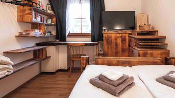 3 camere, ferro/asse da stiro, culla da viaggio, Wi-Fi gratuito