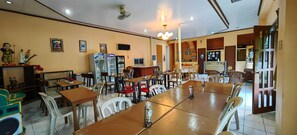 Lobby - OYO 1038 WILLIAM HEARTS PENSION (Puerto Princesa)