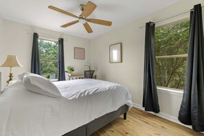 4 bedrooms, iron/ironing board, travel cot, WiFi