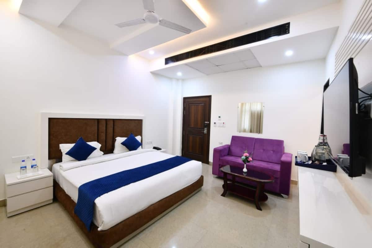 Deluxe Double Room | Free WiFi