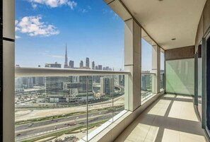 Property grounds - Amazing Paramount One bedroom (Dubai)