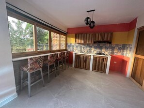 Private kitchen - Luxurious apartment with Seaview and Pool (Santa Marta)
