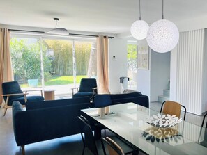 Dining - Villa Les Sorbiers (La Baule-Escoublac)