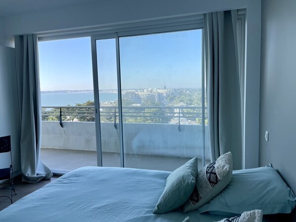 1 bedroom, iron/ironing board, free WiFi