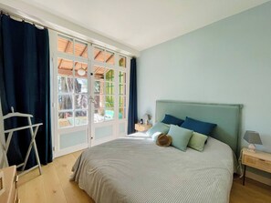 2 habitaciones, tabla de planchar con plancha y wifi gratis 