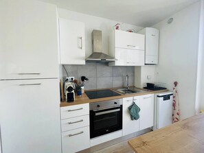Fridge, microwave, oven, dishwasher