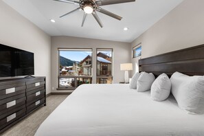 5 chambres, bureau, fer et planche à repasser, Wi-Fi gratuit