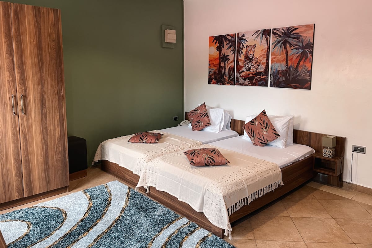 Executive Room