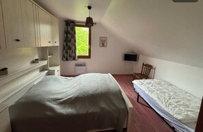 3 habitaciones, cuna de viaje y wifi 