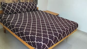 2 bedrooms, bed sheets