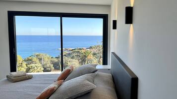 5 chambres, fer et planche Ă repasser, lit parapluie, Wi-Fi