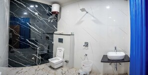 Shower, towels, soap, shampoo