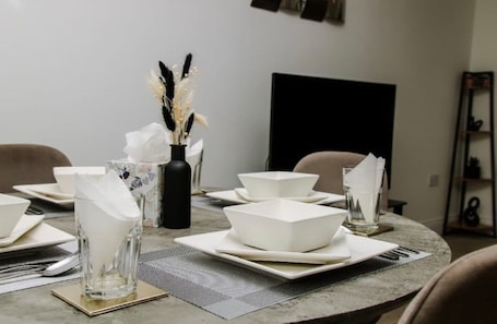 Dining. Luxury House Near Durham City