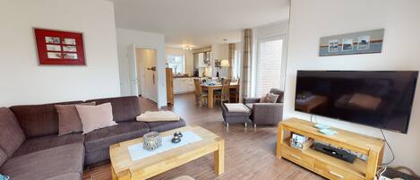 Smart-TV, DVD-spiller og bøker