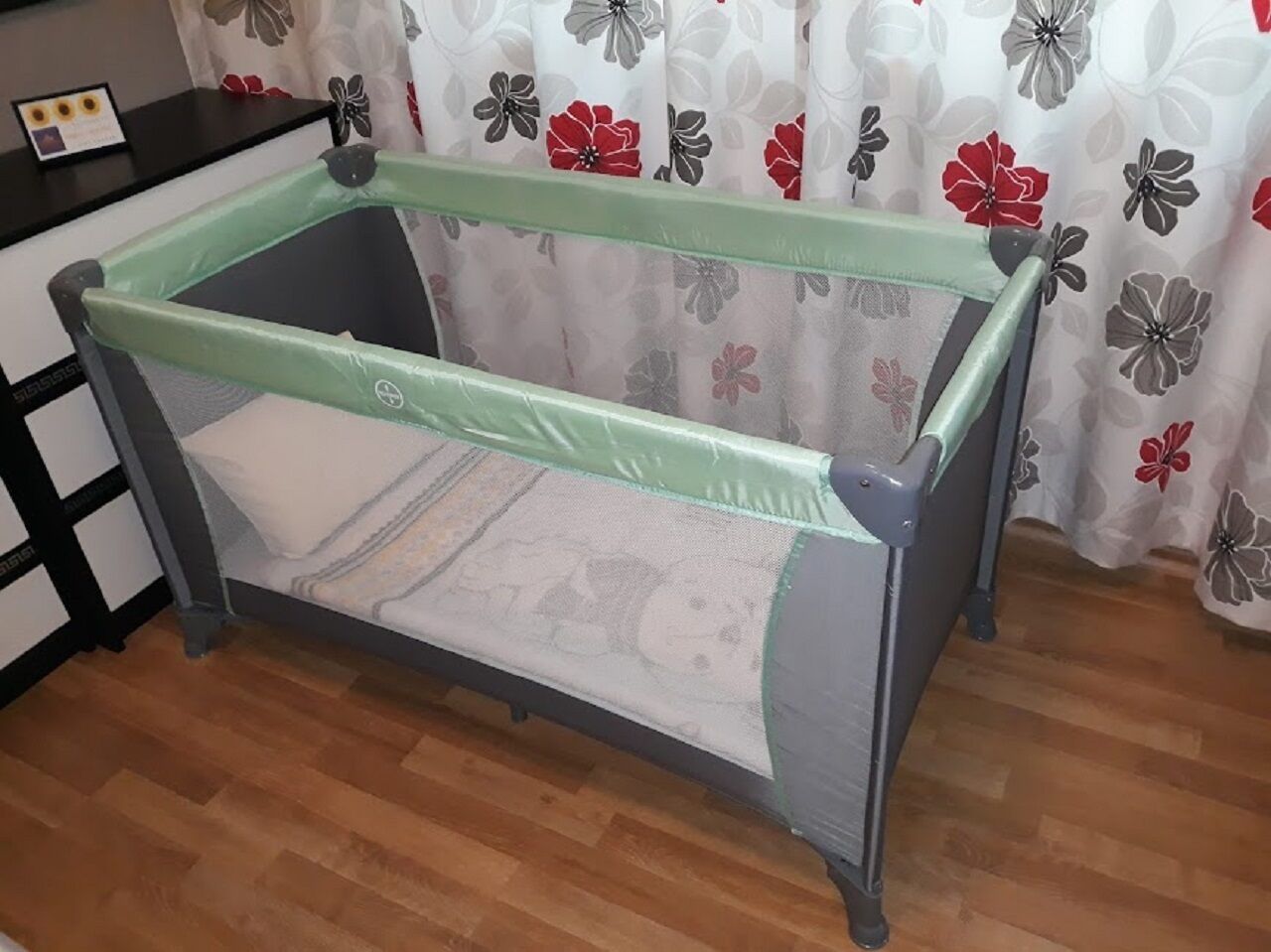 1 soveværelse, skrivebord, strygejern/strygebræt, weekendseng