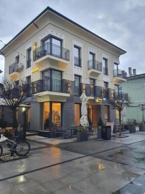 Exterior - Deluxe Double Room with Balcony (Sighetu Marmației)