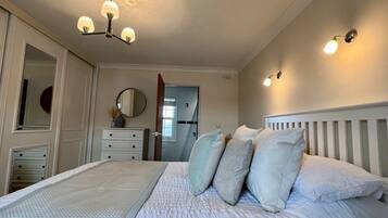 5 bedrooms, iron/ironing board, travel cot, free WiFi