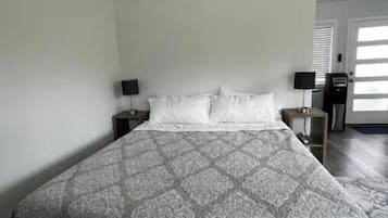 1 bedroom, free WiFi, bed sheets