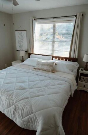3 chambres, lit de bébé portatif, accès au Wi-Fi (inclus)