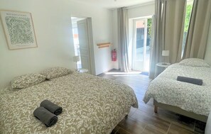 10 bedrooms, WiFi - The villas of Allemant (Allemant)