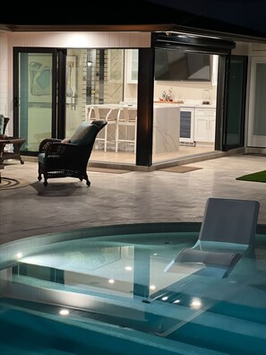 Pool - 2 miles from Old Town! Newly remolded Scottsdale home with pool and hot tub! (Scottsdale)