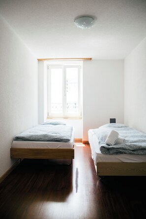 3 camere, ferro/asse da stiro, culla da viaggio, Wi-Fi gratuito