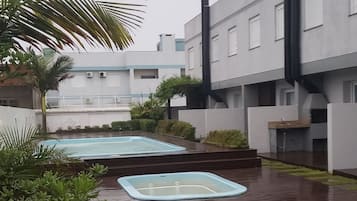 Enceinte de lâhĂ©bergement