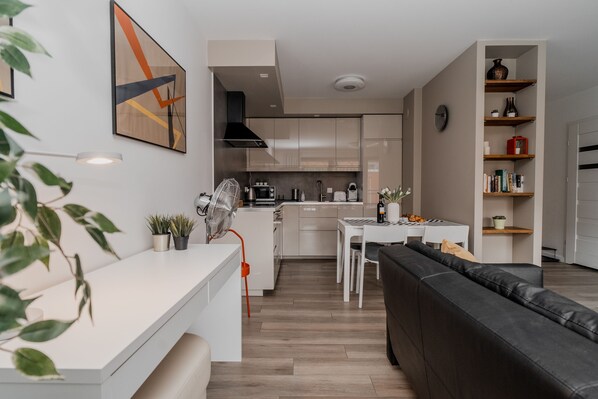 Comfort Apartment | Living room