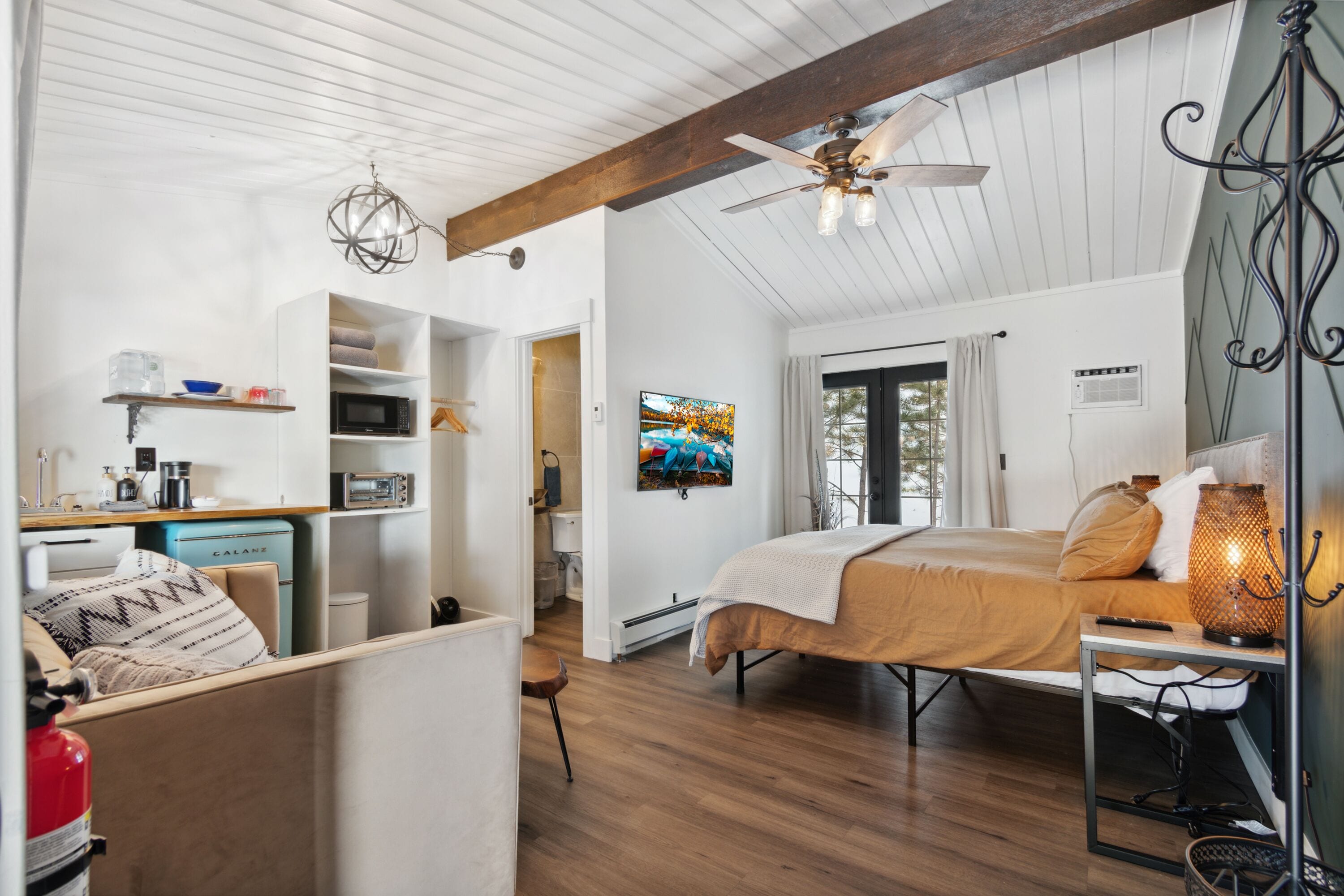 Premium Studio | Premium bedding, down comforters, memory foam beds