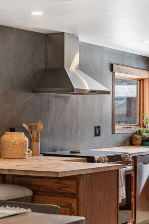 Cabane, 5 chambres | Cuisine privée